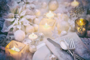 A winter themed wedding table setting