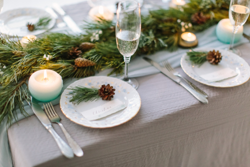 Wedding table setting ideas for adapting a theme for a season